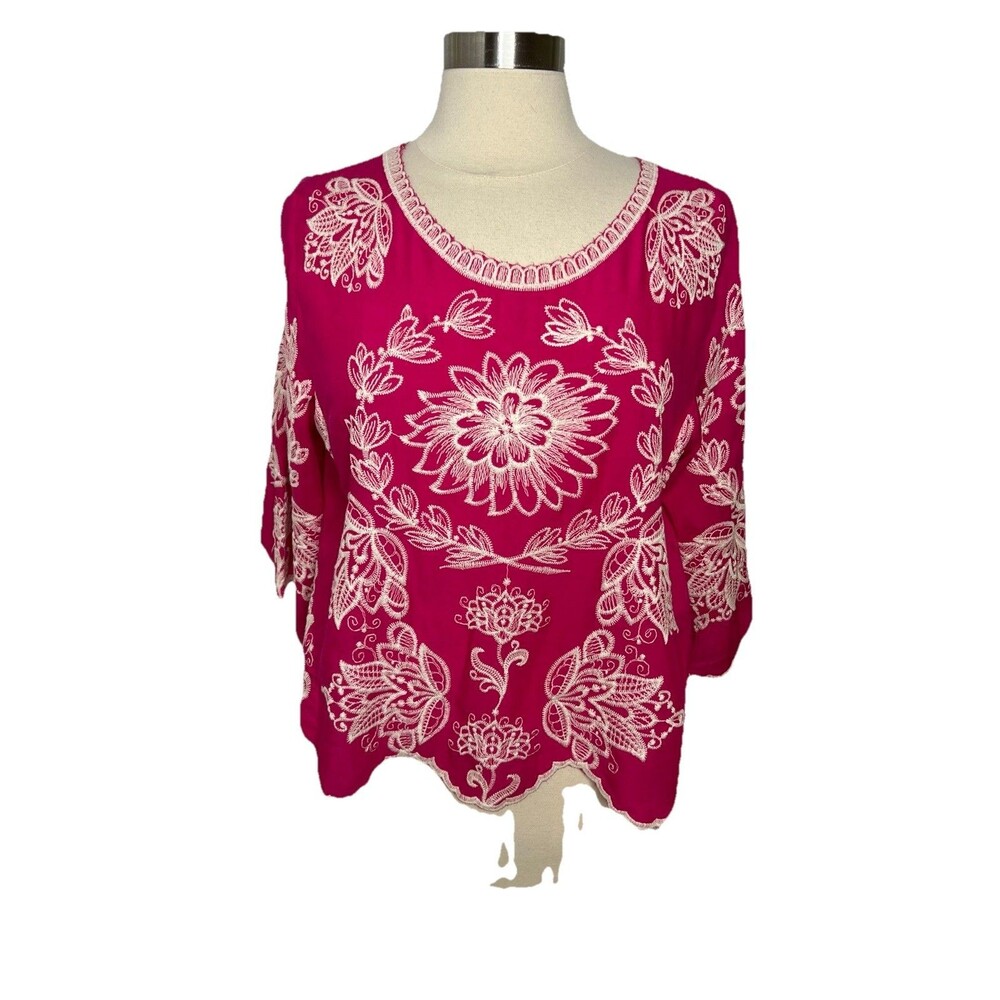 New Solitaire Size L Embroidered Top